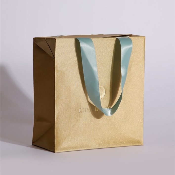 Luxury paper bags -  MGS0063b