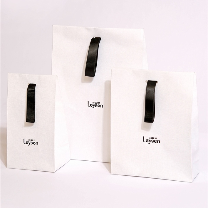 Luxury paper bags -  MGS0223