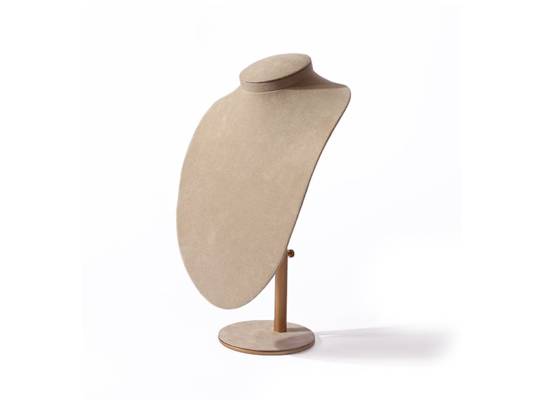 Goccia Neck necklace display