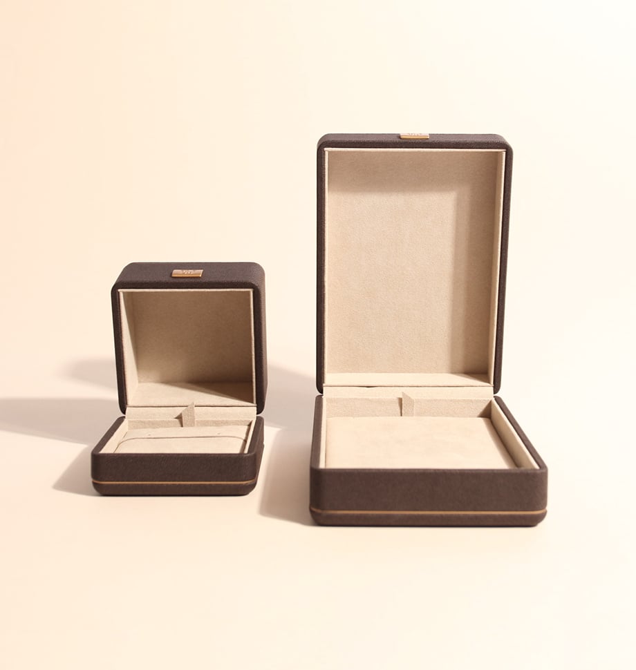 28.i30784-k3zeyTT-w708-h708-f1-l1-n1-c0-q99-r1