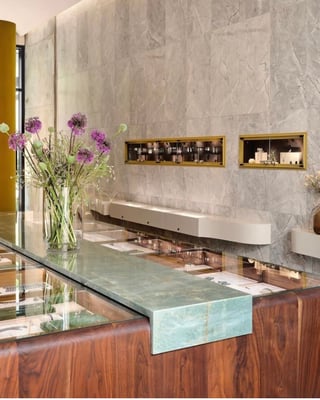 Store Nak Armstrong, Los Angeles