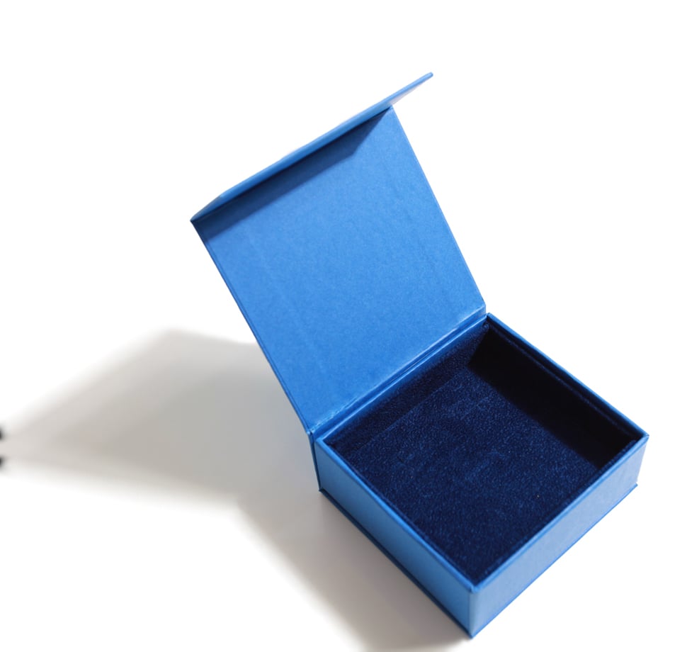 28.i30784-k3zeyTT-w708-h708-f1-l1-n1-c0-q99-r1