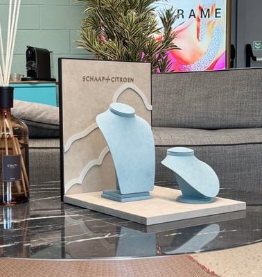 arredamento-per-gioiellerie-composizione