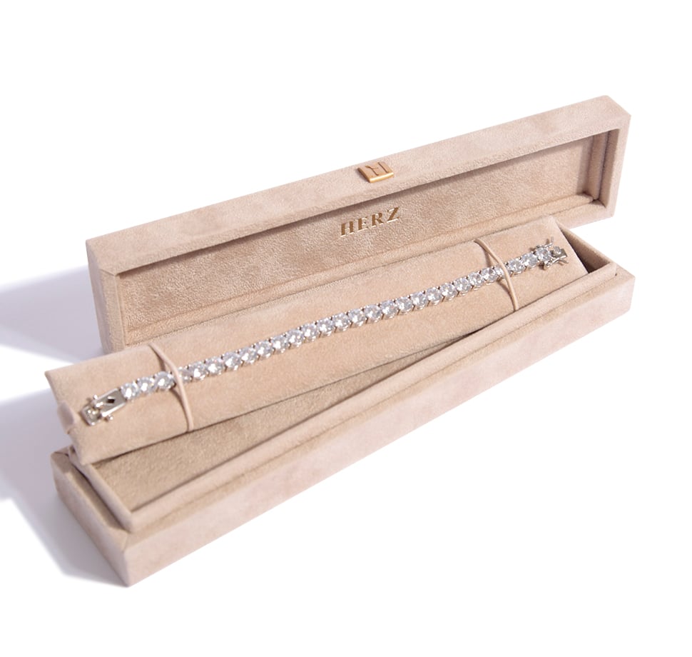 28.i30784-k3zeyTT-w708-h708-f1-l1-n1-c0-q99-r1