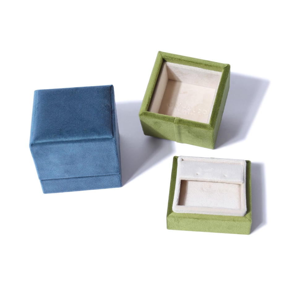 28.i30784-k3zeyTT-w708-h708-f1-l1-n1-c0-q99-r1