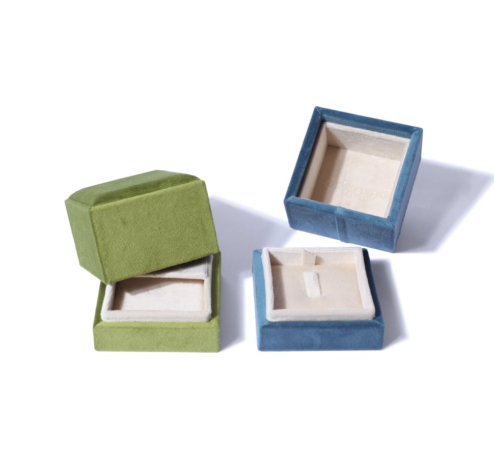 28.i30784-k3zeyTT-w708-h708-f1-l1-n1-c0-q99-r1