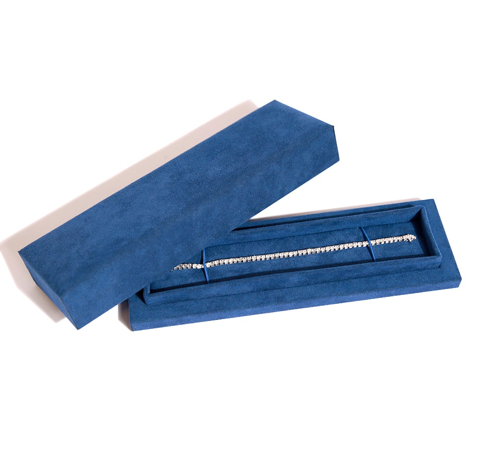 28.i30784-k3zeyTT-w708-h708-f1-l1-n1-c0-q99-r1