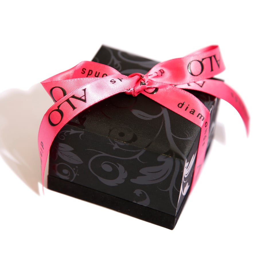 28.i30784-k3zeyTT-w708-h708-f1-l1-n1-c0-q99-r1