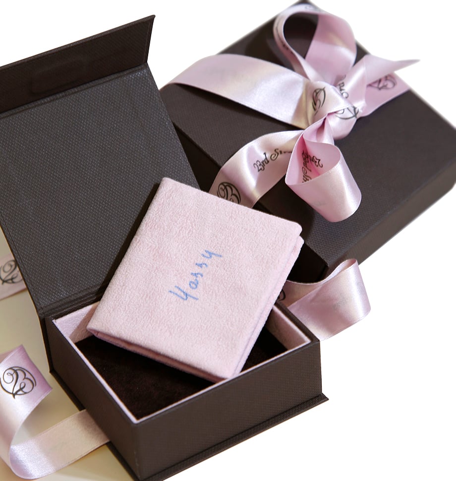 28.i30784-k3zeyTT-w708-h708-f1-l1-n1-c0-q99-r1