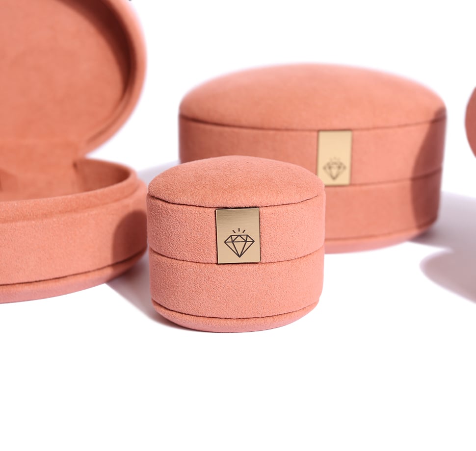 28.i30784-k3zeyTT-w708-h708-f1-l1-n1-c0-q99-r1