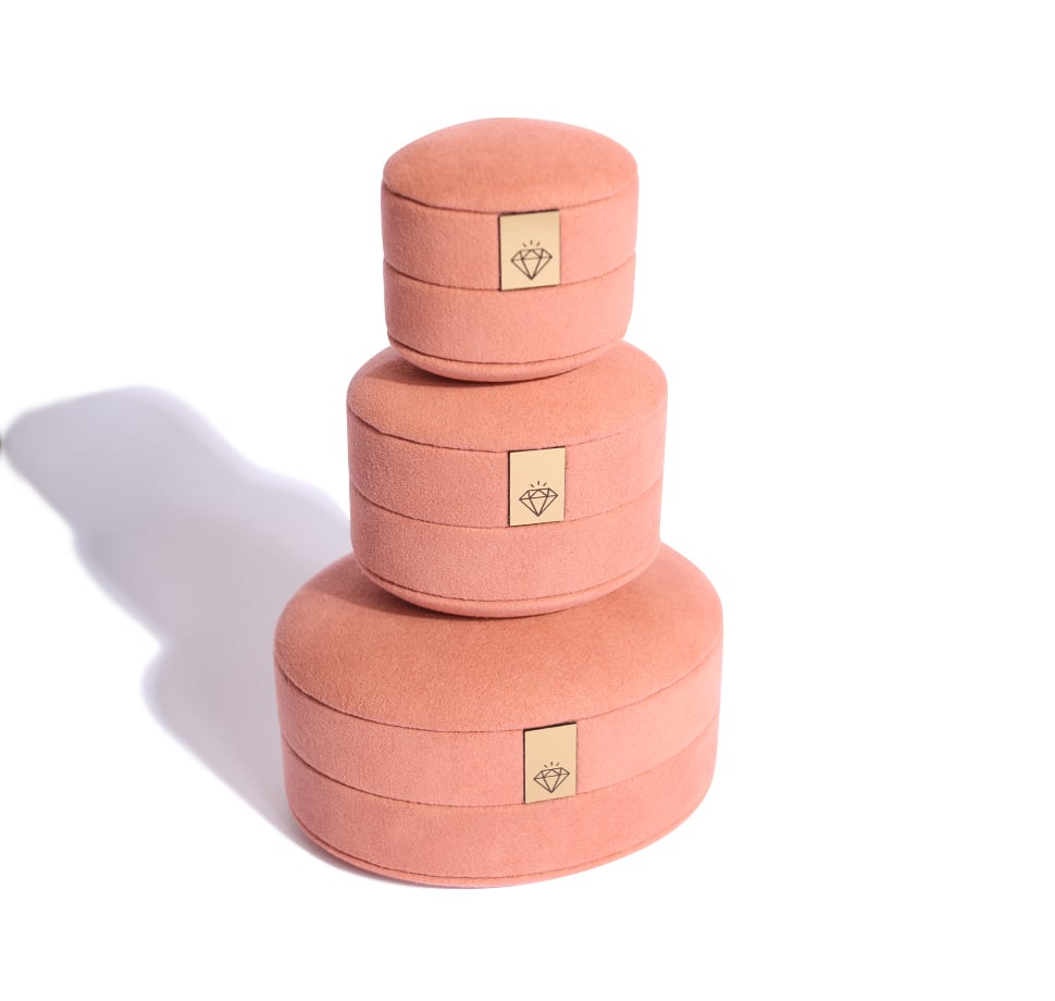 28.i30784-k3zeyTT-w708-h708-f1-l1-n1-c0-q99-r1