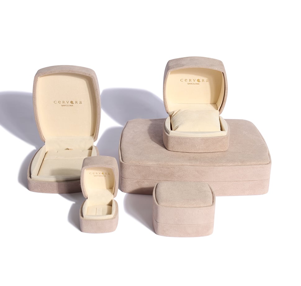 28.i30784-k3zeyTT-w708-h708-f1-l1-n1-c0-q99-r1