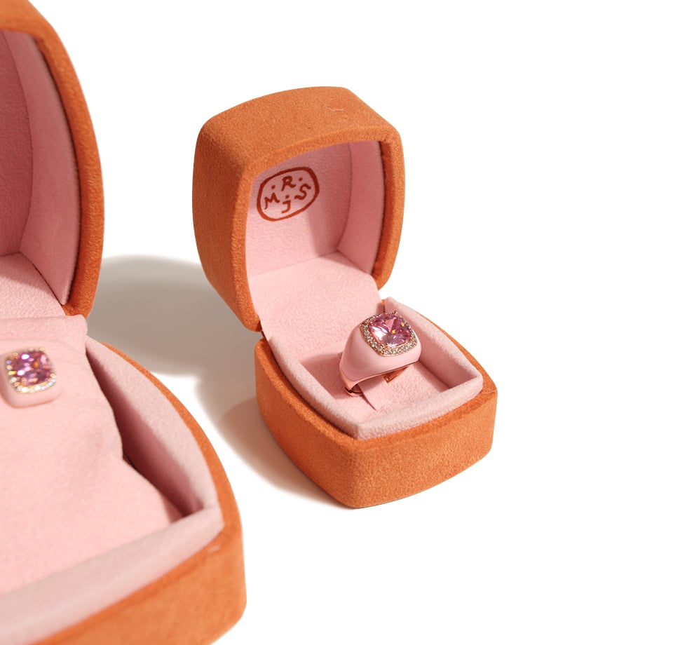 28.i30784-k3zeyTT-w708-h708-f1-l1-n1-c0-q99-r1