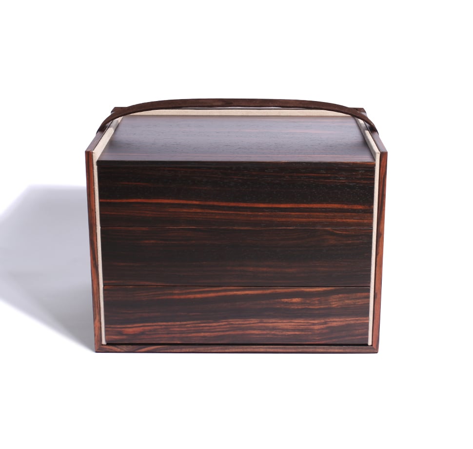 28.i30784-k3zeyTT-w708-h708-f1-l1-n1-c0-q99-r1