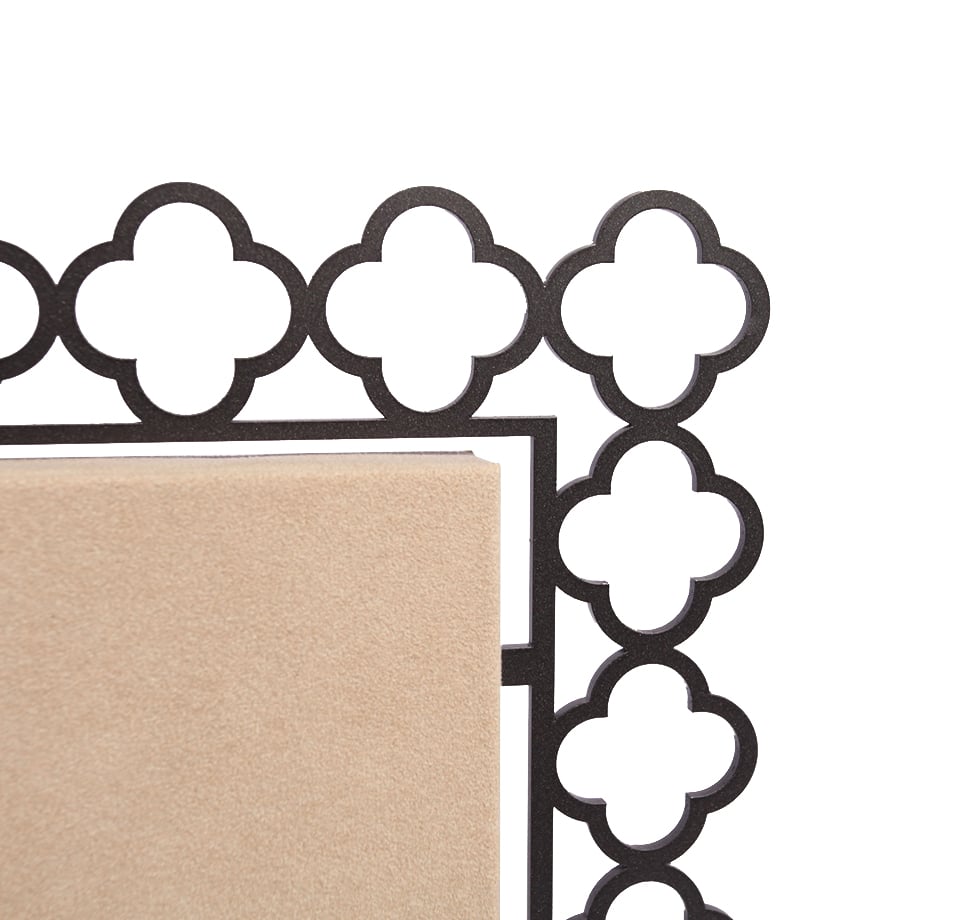 28.i30784-k3zeyTT-w708-h708-f1-l1-n1-c0-q99-r1