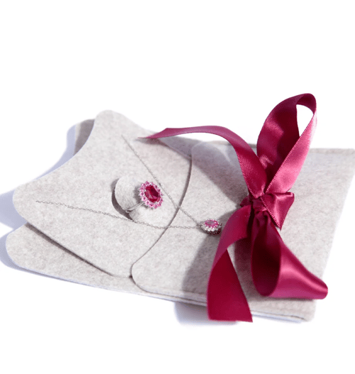 Luxury fashion packaging