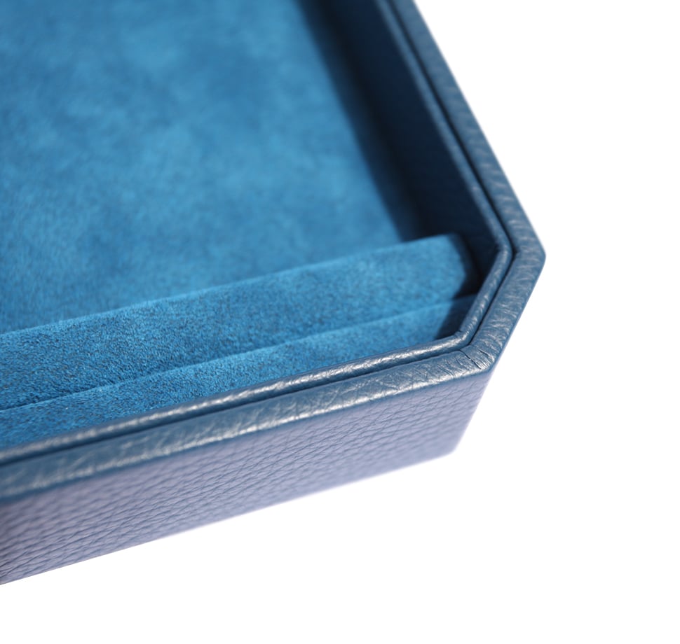 28.i30784-k3zeyTT-w708-h708-f1-l1-n1-c0-q99-r1